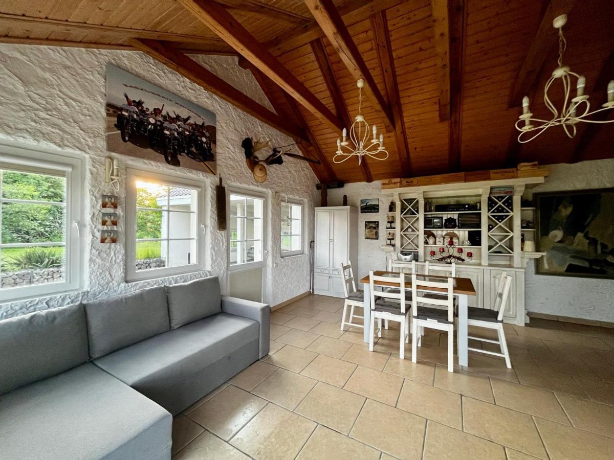 Koja Villa Karwienskie Bloto Drugie Exterior photo
